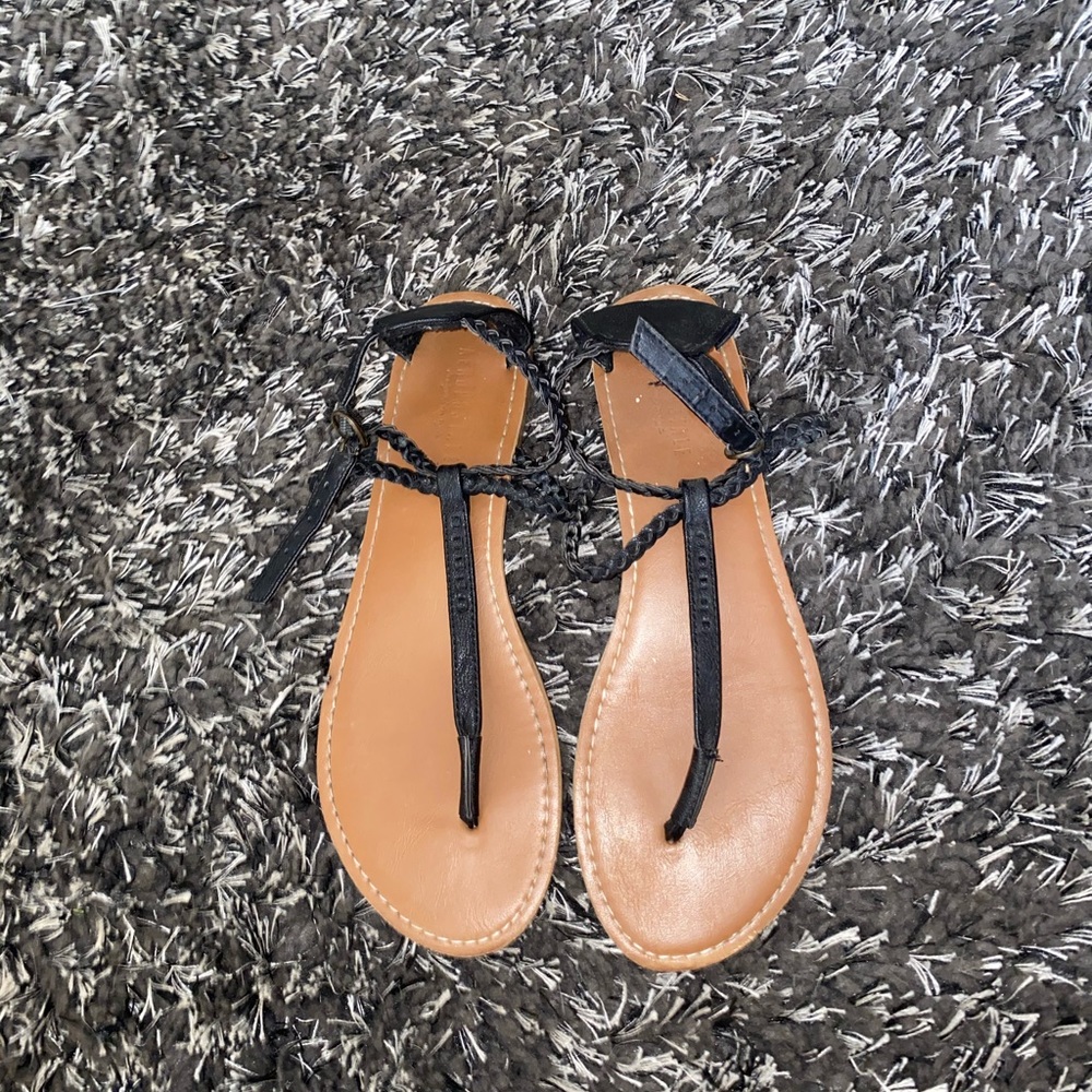 Aeropostale sandals